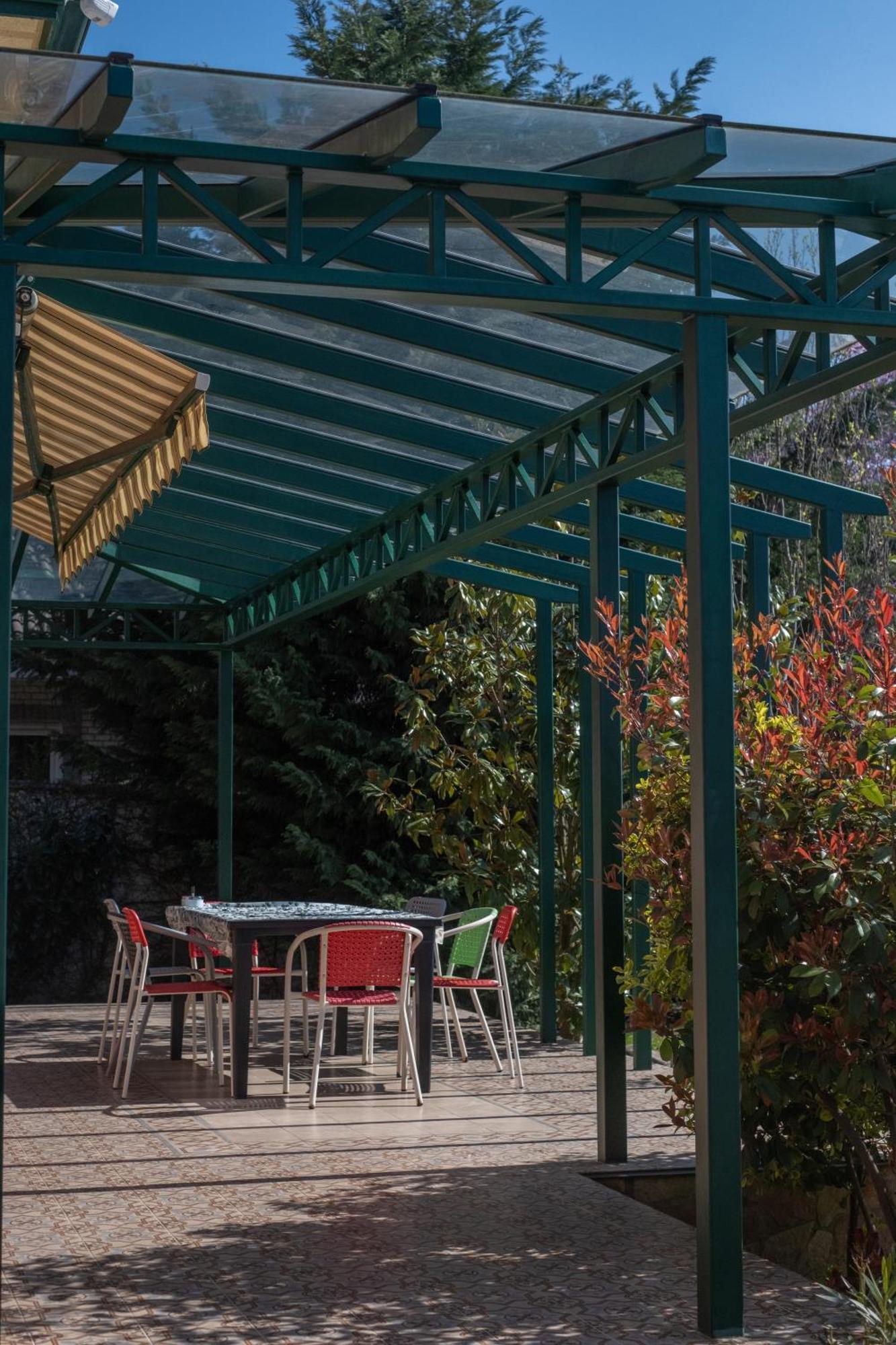Giovanni'S Airport House Βουδαπέστη Εξωτερικό φωτογραφία